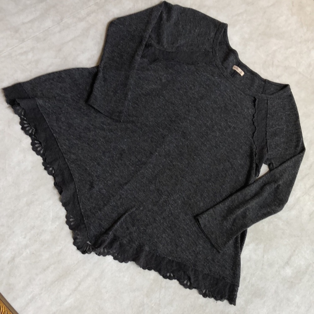 Hollister Dark Gray Long-Sleeve Scalloped Edge Shirt Top Size S - Picture 1 of 8